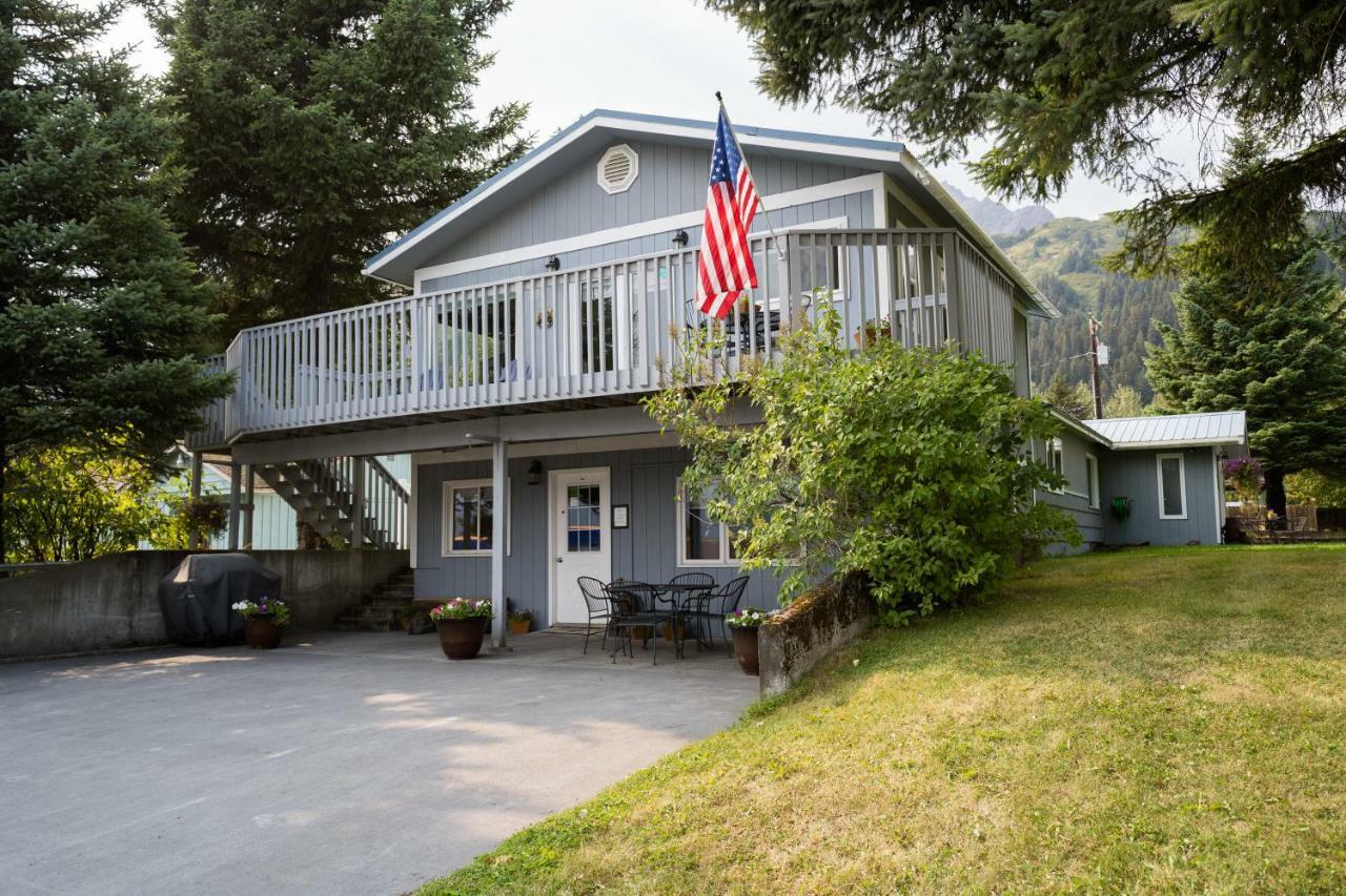 Bears Den Alaska Lodging Сьюард Экстерьер фото